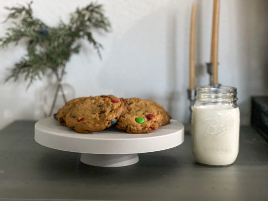 M&M / Chocolate Chip Cookies